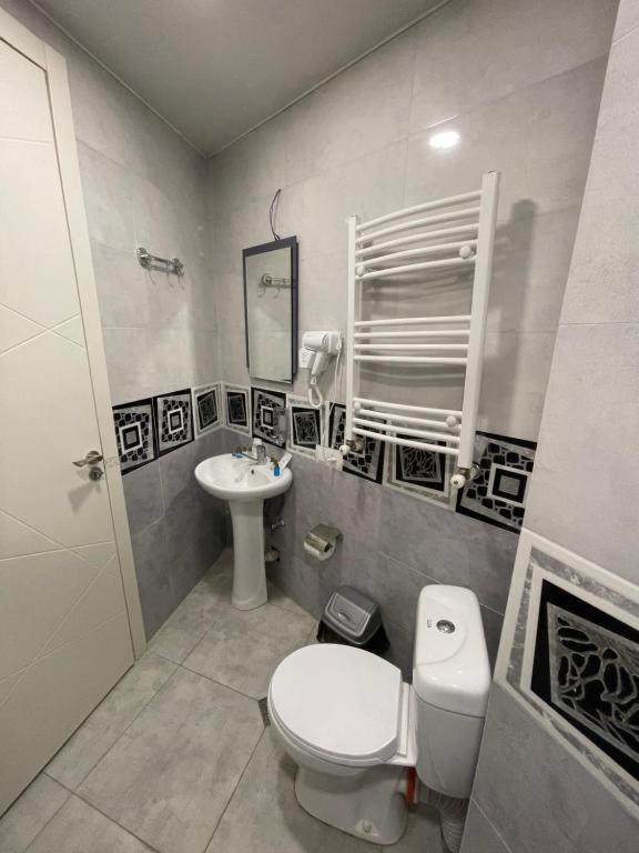 Aa Hotel تبليسي المظهر الخارجي الصورة